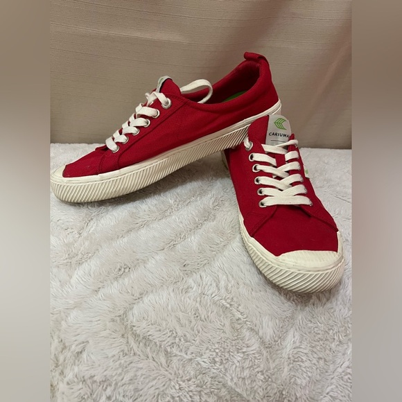 Cariuma OCA Low Red Canvas Sneakers – Women’s 10 / Men’s 8.5 - Picture 6 of 6